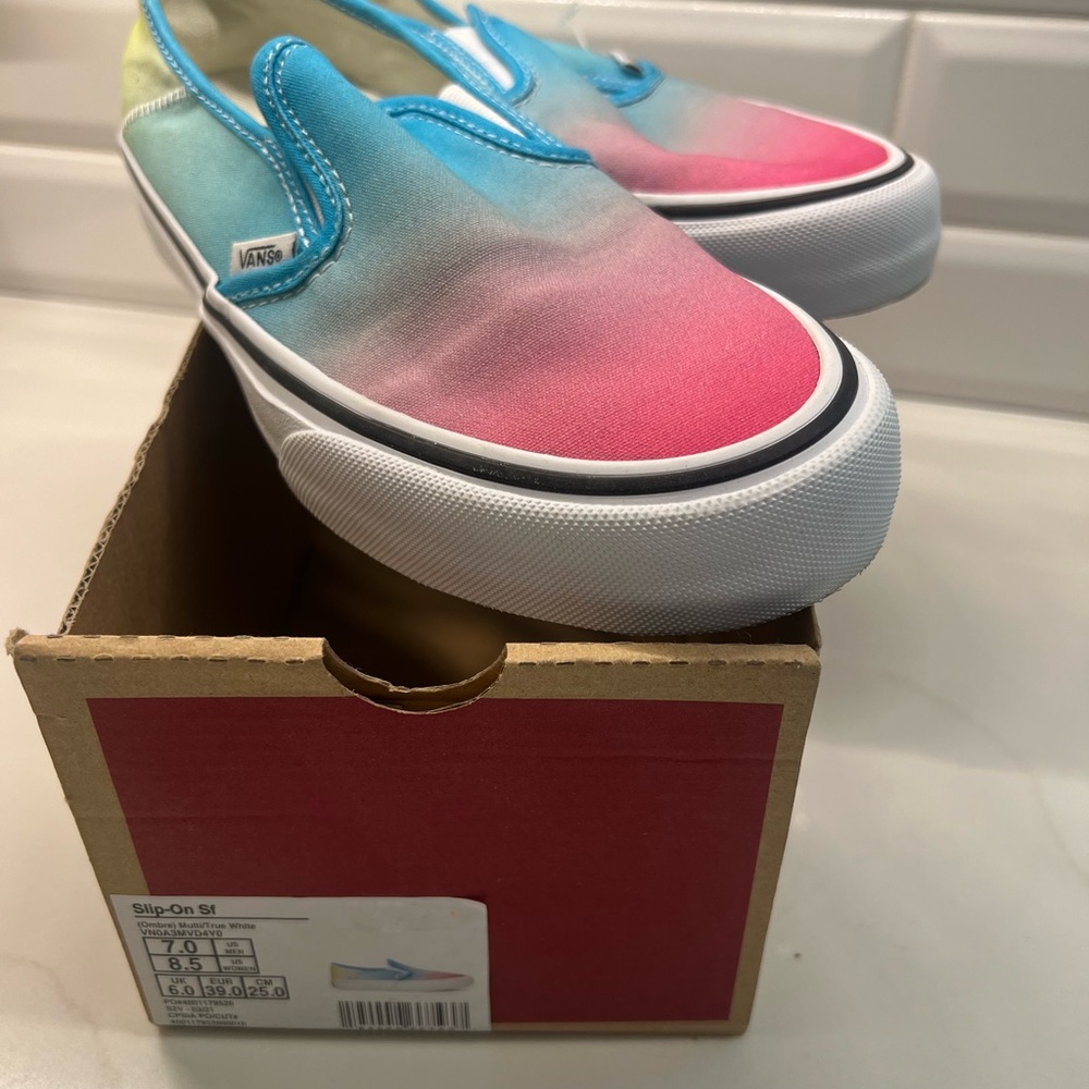 Vans Gradient Slip-On Sneakers